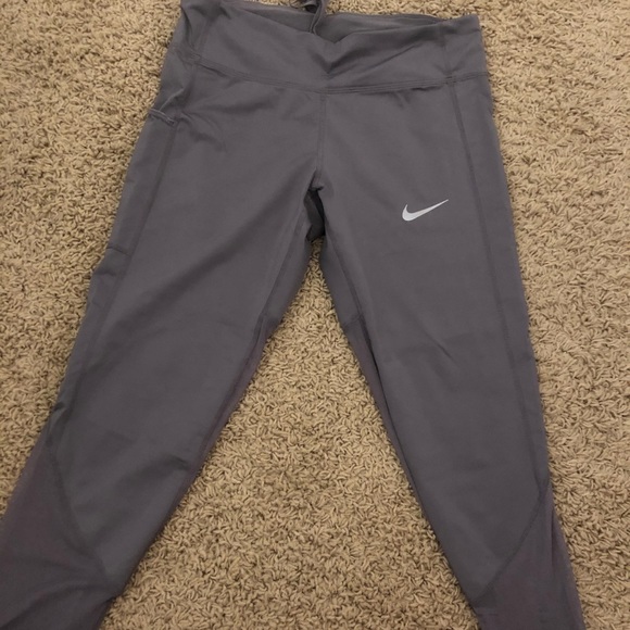 Nike Leggings with Mesh Cut outs - Picture 1 of 4